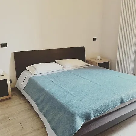 - La Casa Di Ringhiera Apartamento *