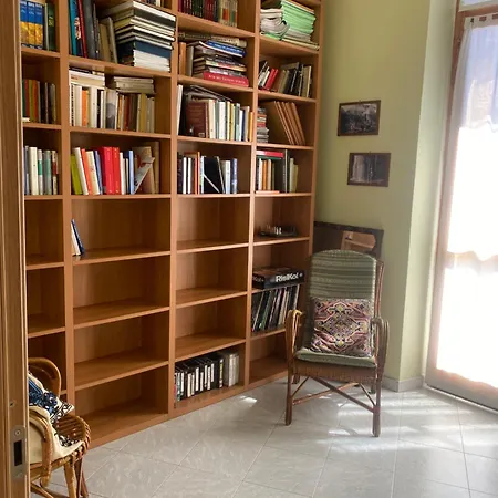 - La Casa Di Ringhiera Asti
